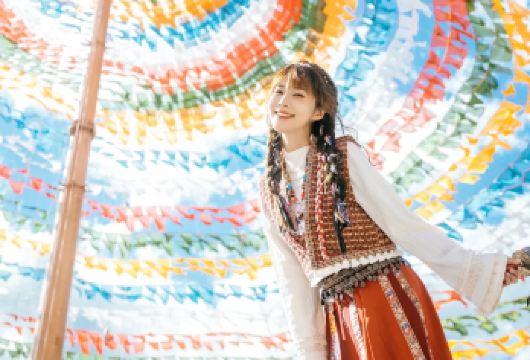 丽江出发往返香格里拉包车一日游：古城上门接送+景点任选私家团【[实力保障]一日游集团品质严选线路，拥有自己的车队、司机，全程品质把控，专业一手资源】