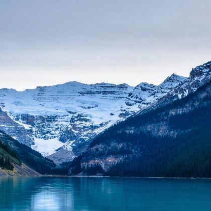 卡尔加里+班夫国家公园+双杰克湖+明尼旺卡湖+班夫一日游