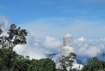越南岘港：巴拿山缆车/佛手桥/奇幻乐园/法国村一日游【岘港出发，市区上门接送，含缆车和大门票，沉浸式体验云端仙境巴拿山，远离尘嚣洗涤心静之旅】