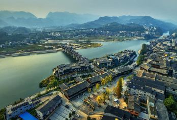 重庆纯玩一日游 | 玩转8D魔幻山城 | 乘索道|逛磁器口|【品质保证：纯玩不进店，超市也不去】