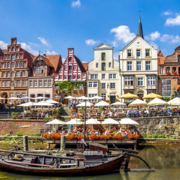 汉堡周边童话之旅：漫游中世纪红砖小城吕讷堡【中文专车一日游】