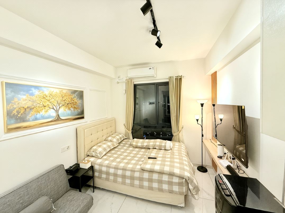 55 Inch TV Skyhouse alam Sutra near Premium outlet