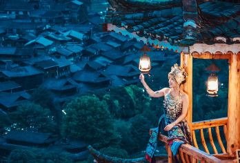 恩施梭布垭石林景区一日游【【纯玩无购物】市区接送I可选小团】【[管家服务]24小时客服在线，用心接待有问题及时解决，行程无忧。（多选套餐，可往右滑动下套餐）】