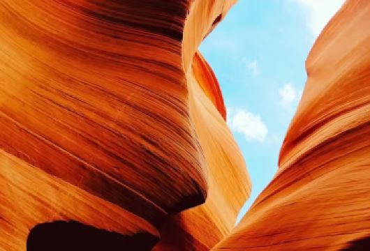 延安甘泉大峡谷一日游【西安往返直通车+午餐+纯玩无购物】【数百万年的水、风和时间雕琢而成的奇妙世界】