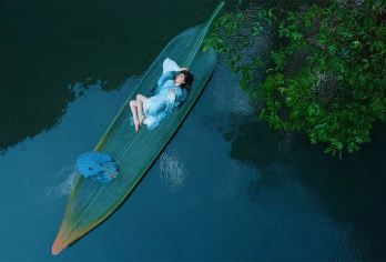 【6人团·商务行】鹤峰屏山大峡谷+宣恩狮子关+宣恩夜游一日游【[自营直发·精选线路]屏山峡谷+狮子关+宣恩夜游(宣恩含竹筏和不含竹筏两种选项游玩)套餐里面有选项】