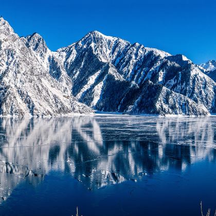 南山牧场+天山天池一日游【小团上门接·纯玩无购物】