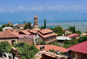 格鲁吉亚锡格那吉老城区+Bodbe女修道院包车一日【精品包车，私享空间，上门接送，轻松出行】