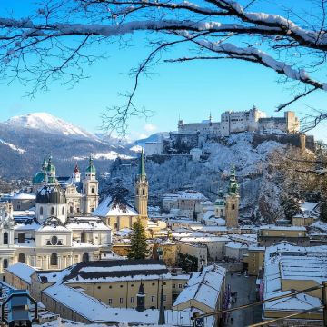 萨尔茨堡与湖区跟团游--下单前详询客服查询余位