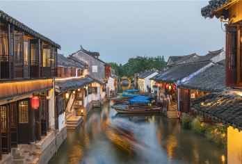 【一价全含•含游船•优选产品】苏州拙政园+寒山寺+周庄一日游【[行程•亮点 ]纯玩无忧|流水发车|多班次多种线路任选|一站直达|5小时超长景区游览。】