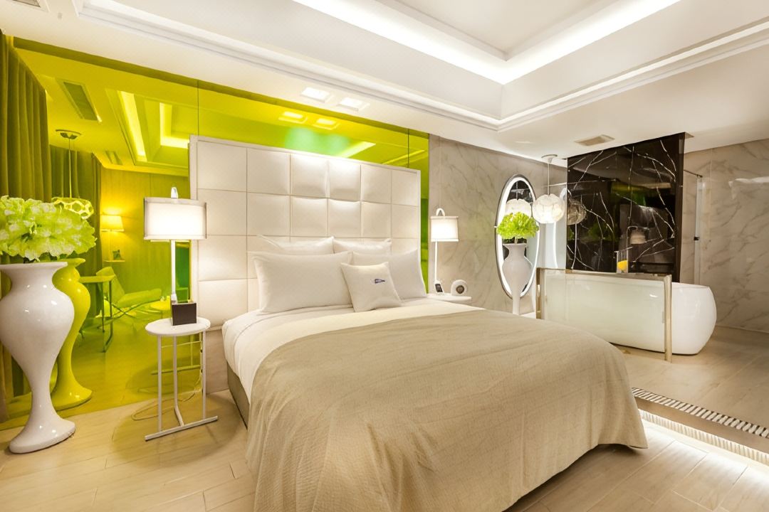 Six Star Motel Taoyuan