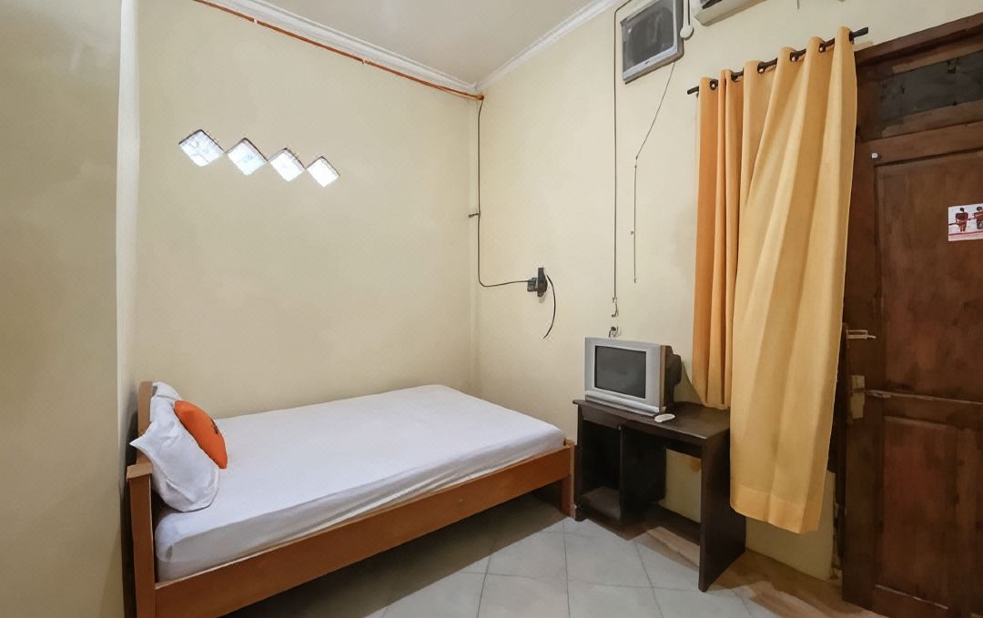 KoolKost Syariah Near T1 Juanda Airport 3