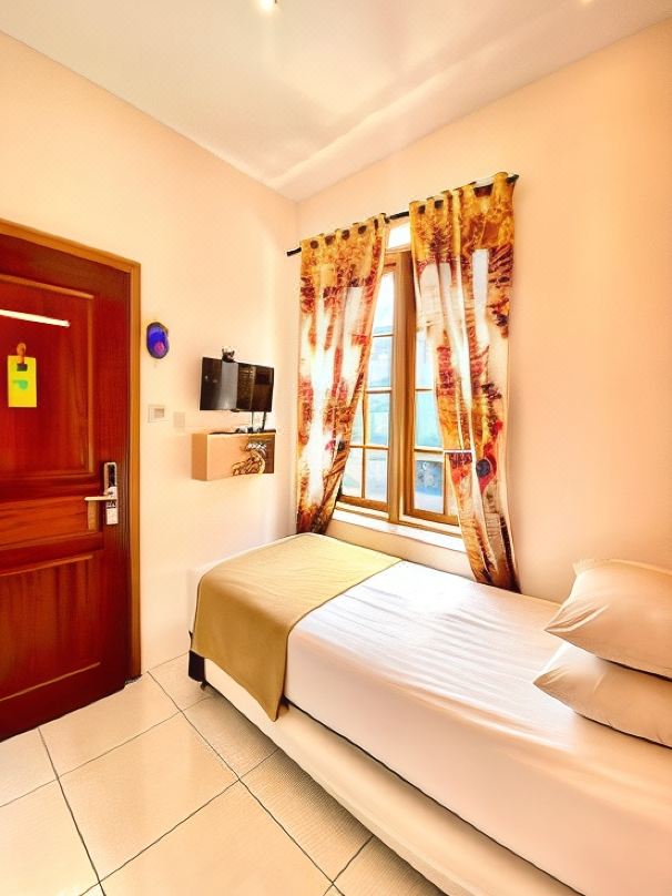 The Cabin Hotel Bhayangkara