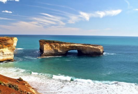 【春节库存充足】墨尔本大洋路步道+十二门徒吉布森台阶一日游 【反向不逆光的行程，避开人潮：早晨直达十二门徒，避开高峰人潮，让您轻松欣赏自然奇观，拍出大片！】