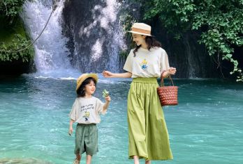 桂林-古东瀑布景区+冠岩/漓江竹筏游/东漓古村一日游【带上孩子，来一场湿身狂欢的森林冒险让孩子的夏天“野”一点】