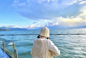 丽江出发 大理环洱海一日游【磻溪村S弯+双廊+大理古城】【本地老司机带队，丽江出发，玩转大理，省心省力 可自行留在大理 适合时间有限人群】