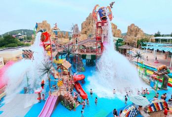 湖北博物馆+晴川阁+武汉玛雅海滩水公园+两江游览·夜游长江【中文司机】