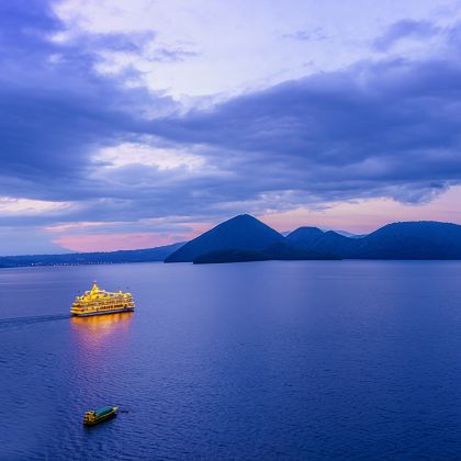 日本登别洞爷湖+昭和新山+登别一日游