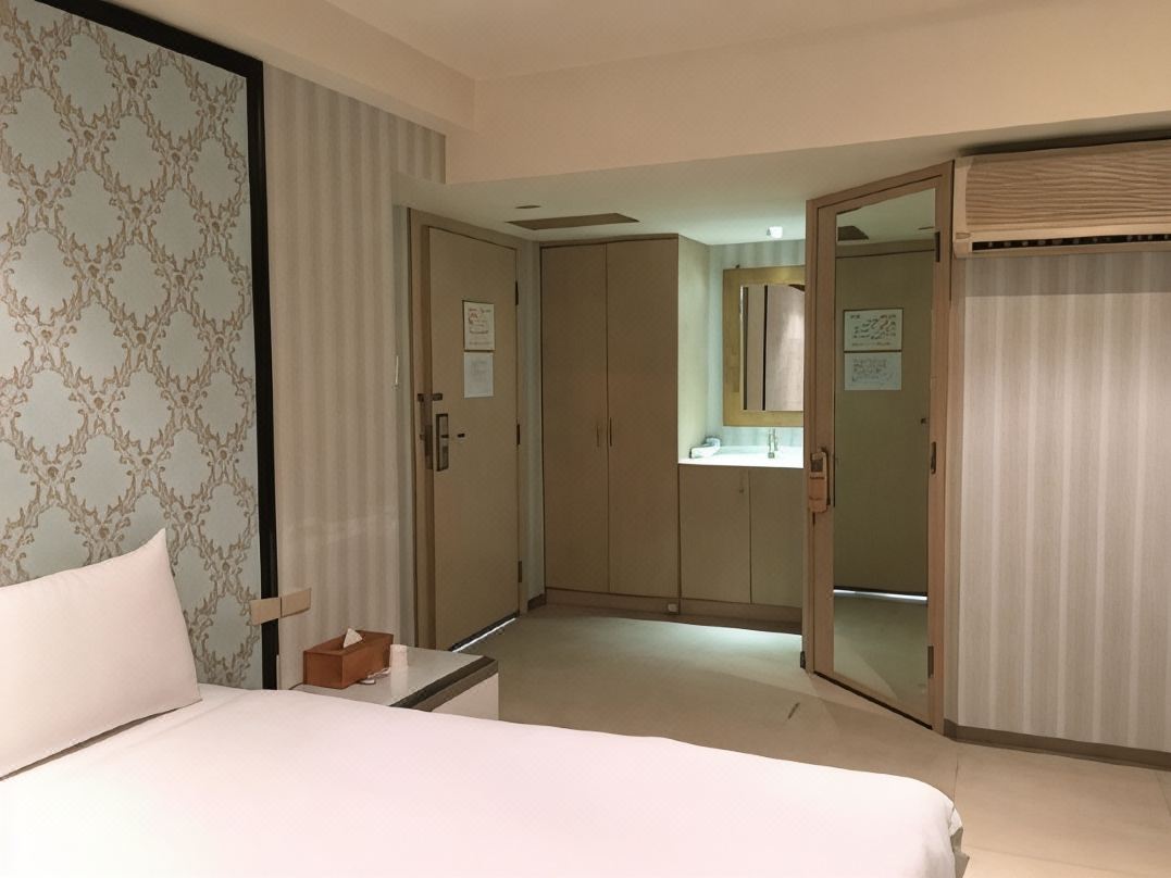 Daylight Hotel