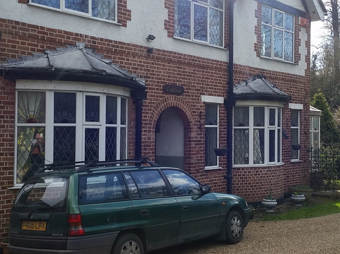 Iver Heath酒店住宿-Oaklands Guest House