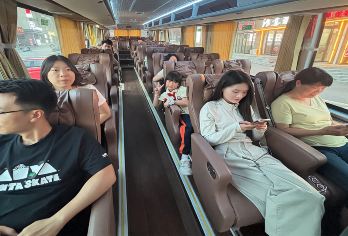 限时早鸟·头等舱团|毛泽东故居/滴水洞/南岸私塾+刘少奇故里【[更放心]1价全含·不购物·0推销；长沙二环内上门接；口碑导游·全程讲解；D众点评榜单餐厅】