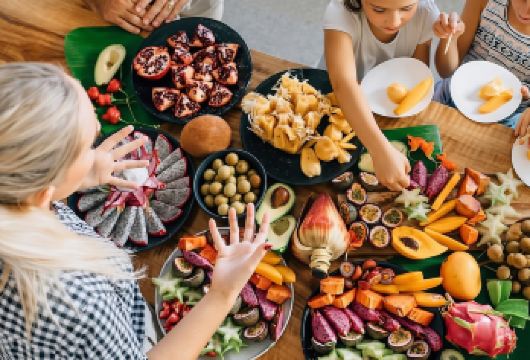 黄金海岸热带水果园半日游 拖拉机游览+品尝水果+农场游船【果园里有来自世界各地的美味水果】