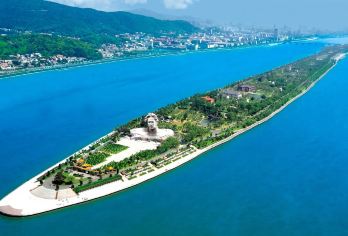 湖南长沙:橘子洲~省博物馆~潮宗街~谢子龙影像馆~杜甫江阁Q【瞻仰伟人像，饮水思源，怀思先烈！】