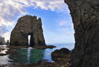 日本登别熊牧场-登别地狱谷-地球岬-蓬莱门【北海道中文专车】【中文专车出行，景点灵活调整，打卡经典，游玩自己定义，无需等待，专属贴心服务，尽享惬意旅程】