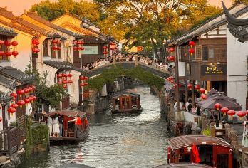 上海往返：乌镇+南浔古镇 |一单一团 |中英多语种定制包车#【[品质纯玩]拒绝走马观花式游览，资深司导一站到底式管家，行程景点可定制可调】