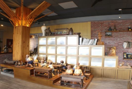 台灣米倉田中小鎮稻米香一日遊【田中森林公園、襪子王觀光工廠、田中老街、田中窯創意園區、駿富農場、田尾公路花園】