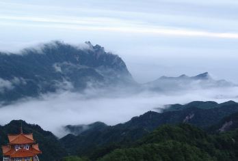 精华游｜陳家祠+白雲山+越秀公园+黄埔军校一日遊【集岭南建筑、名山盛景、城徽地标与红色记忆，一日尽览广州精华。】