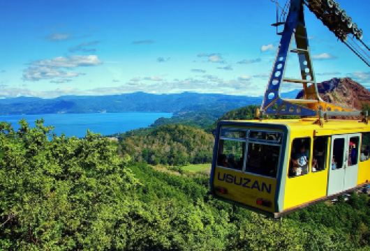 日本北海道登别地狱谷+大汤沼+洞爷湖一日游【中文私家包车】【尊享一对一高端行程定制，豪华包车专属礼遇，专业旅行顾问24小时恭候垂询。】
