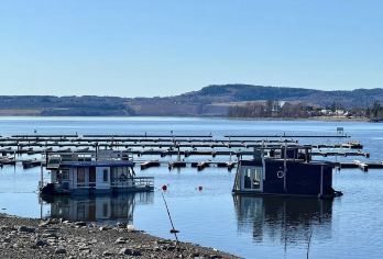 米约萨湖+维京体育场+海德马克博物馆+主座教堂（十小时包车）【无需为交通烦恼，舒适专车全程接送，行程灵活自由，随心掌控游览节奏，沉浸式感受挪威风情。】