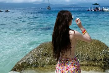 三亚百福岛一日游丨玻璃海浮潜•体验花样玩海•一价全包【百福湾一价全包纯玩套餐。超长游玩时间，一口气玩儿到爽！】