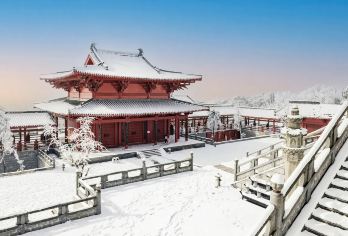 重庆金佛山冰雪童话世界1日游中英双语团（重庆往返）【金佛山滑雪场冬季降雪量大，积雪期长，一座大山被大雪覆盖，形成了白茫茫的雪地，树枝上也挂满了晶莹剔透的】