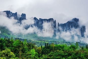 30人团【含接送·纯玩·多套餐可选】恩施大峡谷一日游【恩施经典景区网红打卡景点，天天发班，多种套餐可以选择！】
