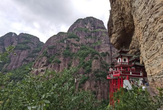 厦门漳州周边纯玩一日游+平和灵通山悬空寺+擎天峰+游漳州古城【游闽南红砖古厝-赏九龙江水映千年】