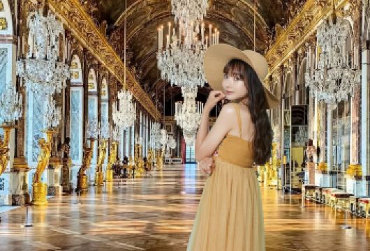法国凡尔赛宫1.5小时中文深度讲解 一人可定/可接急单/官方【法国国家持证中文讲解员领队，以皇室秘闻与历史细节串联，1.5小时精华游，探秘凡尔赛宫辉煌与阴谋。】