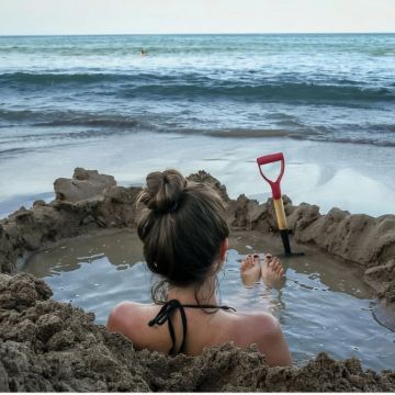 新西兰教堂湾皮划艇+科罗曼德尔半岛+热水海滩一日游 