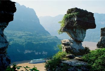 宜昌三峡人家一日游【2—8人私家团】【根据人数升级车型，本地专业司机路途介绍景区情况，无任何隐藏收费】
