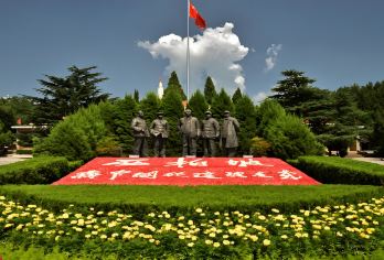 【小包团】西柏坡景区+赵州桥+柏林禅寺一日活动【二环内上门接送【石家庄市区二环内，上门接送，出发时间自由】