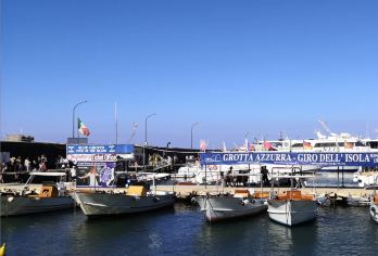 意大利那不勒斯庞贝古城+ 维苏威火山【中文专车-舒适纯净】【中文专车出行，景点灵活调整，打卡经典，游玩自己定义，无需等待，专属贴心服务，尽享惬意旅程】