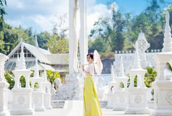 芒市勐焕大金塔+银塔+勐巴娜西珍奇园+树包塔+傣族古镇一日游【[黎明之城]芒市，感受不一样的少数民族风情，异域风情。】