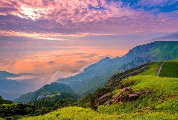 【武功山纯玩1日游】门票+萍乡往返交通+管家+中庵上行索道【1 纯玩无购物 2 吊马桩网红玻璃栈道打卡!】