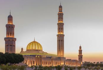 马斯喀特城区半日游【含接送服务，轻松开启马斯喀特城市观光，打卡阿拉姆宫等官方宫殿。】