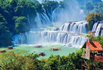 南宁+德天跨国瀑布景区+明仕田园【商务小团丨私家团可选】【[全景畅游]德天瀑布集自然美景、边境风情和文化体验于一体的旅游胜地。】