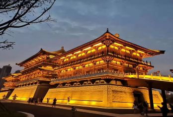 洛阳龙门石窟+白马寺+隋唐洛阳城九洲池一日游【私家团】【私家小团丨小众玩法丨纯玩无购丨独立包车丨行程可调丨随停随走丨时间自由丨上门接送】