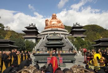 浙江宁波一日畅游溪口-滕头旅游景区+蒋氏故居+雪窦山大佛景区【10小时vip服务】