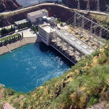 努雷克——山间之海