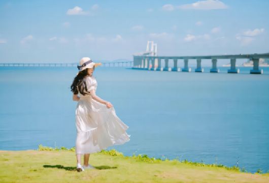 广东汕头南澳岛长尾山灯塔一日游【1-5人小团可选+上门接送】【[多地接送]汕头/潮州/南澳岛/汕头站等范围均可以接送，可异地上下车（其他咨询补差价）】