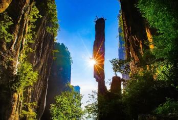 【8人团·含接送·含景交50元·多套餐可选】恩施大峡谷一日游【恩施经典景区网红打卡景点，天天发班，多种套餐可以选择！】